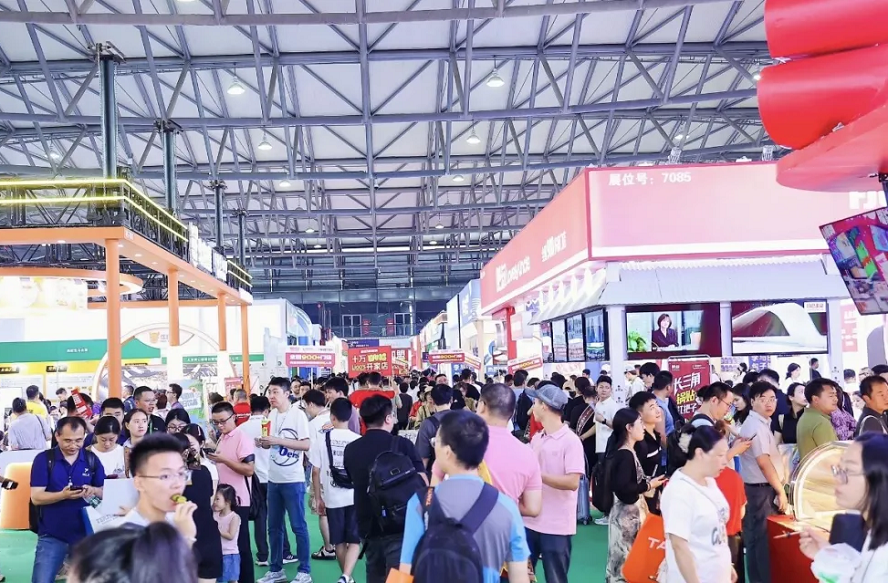 三月来中国特许加盟展,在现场与心仪品牌“双向奔赴”