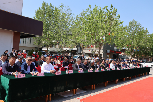 周鹏飞毛体书法·大写意画艺术大展在德州董子文化街美术馆开幕